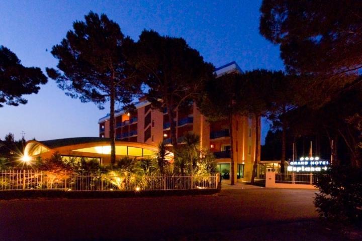 Grand Hotel Esplanada ビビオーネ エクステリア 写真